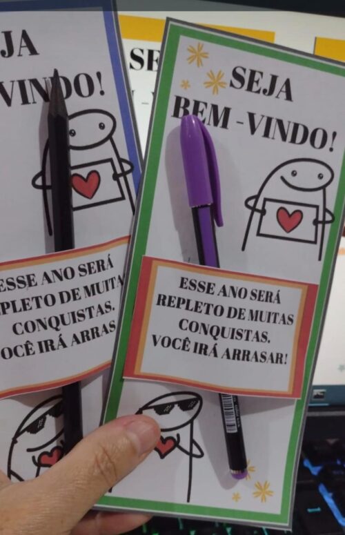 Lembrancinha volta às aulas Flork